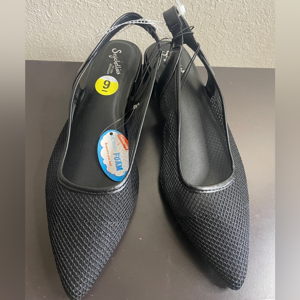 NWT Seychelles Mesh Sling Back Flats in Black Size 9